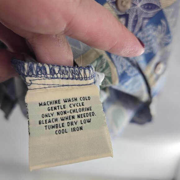 Cooke Street Blue Green Aloha Pineapple 100% Cotton Button Down Shirt Large - Picture 11 of 11